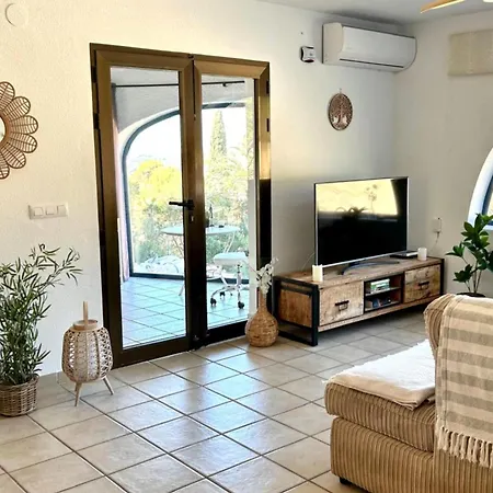 ヴィラ Casa Ardilla アルテア