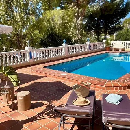 ヴィラ Casa Ardilla *