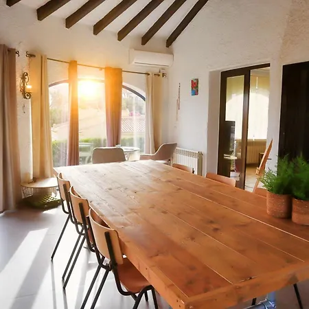 ヴィラ Casa Ardilla アルテア